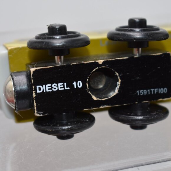 2003 Diesel 10 Happy Face - Thomas the Train Wooden Railway Tank Engine Friends - Picture 13 of 13